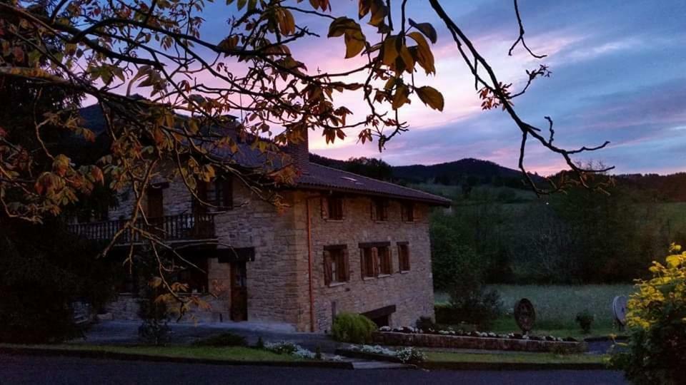 Agroturismo Iberreko Errota Muxika Eksteriør bilde