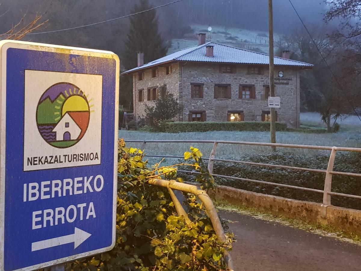 Agroturismo Iberreko Errota Muxika Eksteriør bilde
